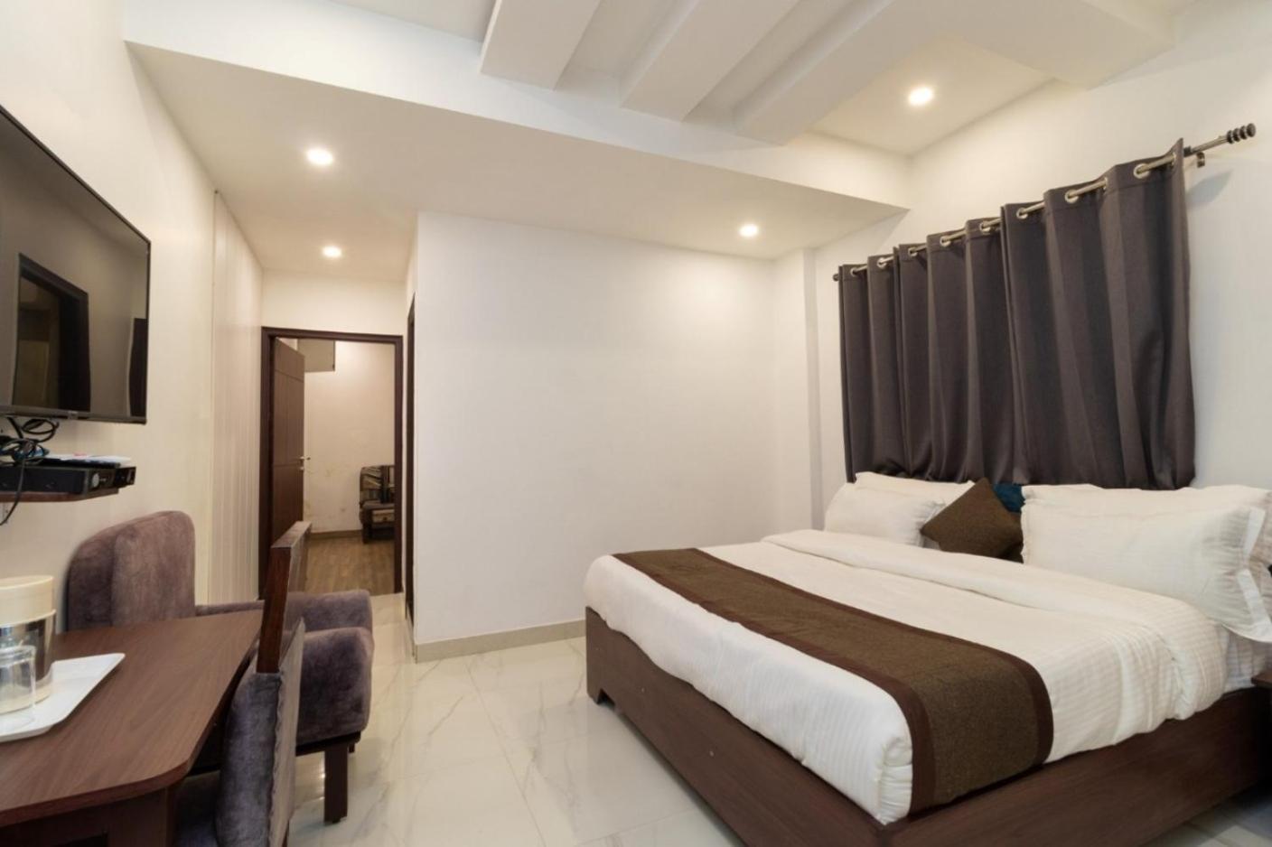 Hotel Park Royale Inn Mussoorie Quarto foto
