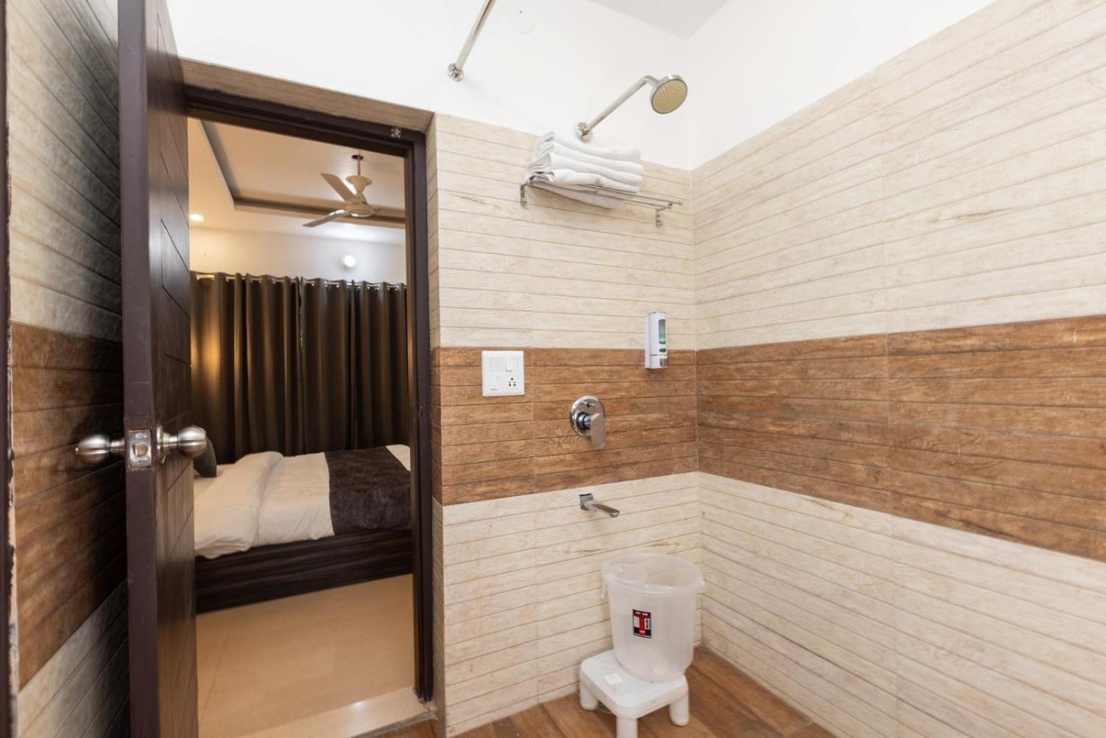 Hotel Park Royale Inn Mussoorie Quarto foto